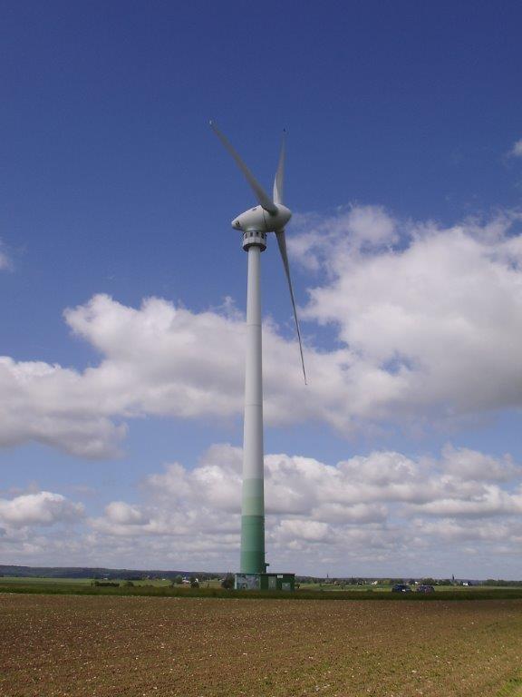 Rede über Windenenergieanlagen in Kreuzau