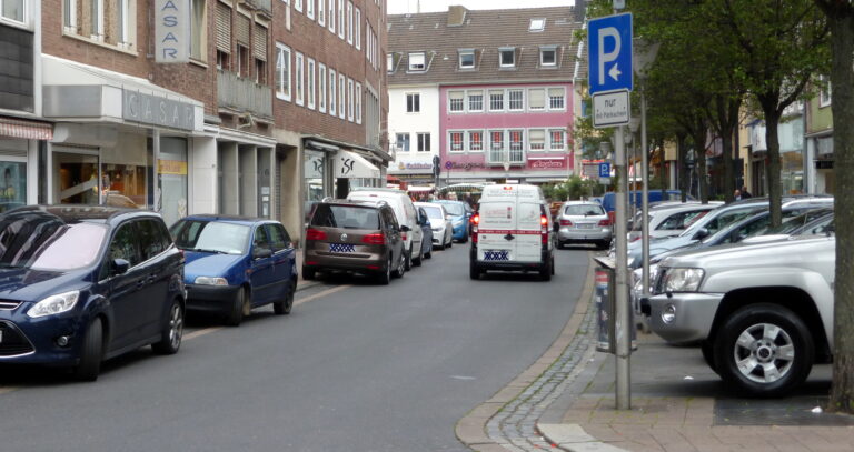 Vergrößerung der Fußgängerzone Düren