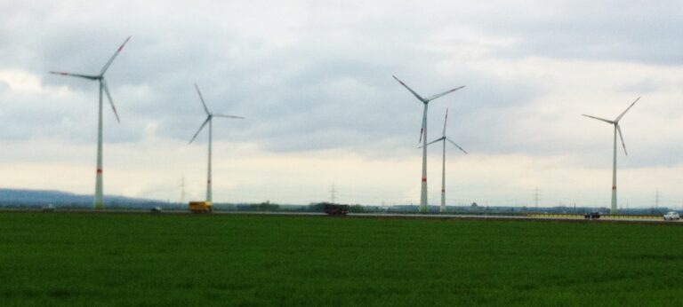 Nun doch Windräder im Meroder Wald?