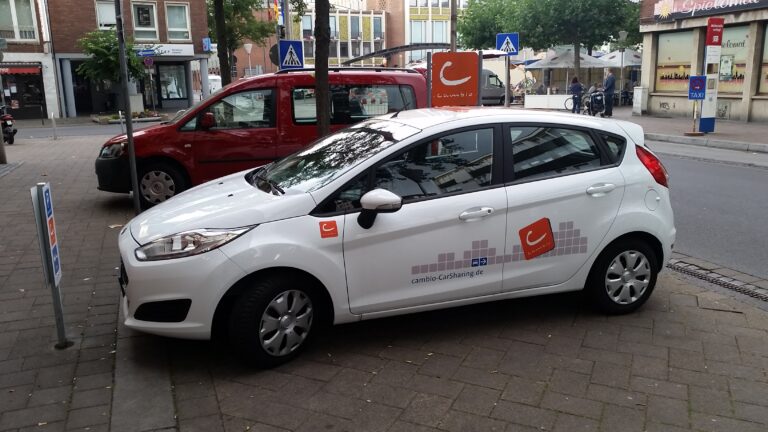 cambio CarSharing und die DKB arbeiten zusammen