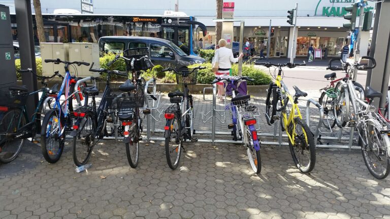 Fahrradabstellanlage fertiggestellt