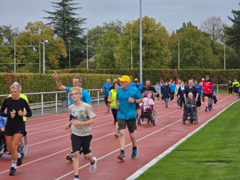 Trotz Regens – Mehr als 10.000 Runden beim 3. Dürener Inklusionslauf